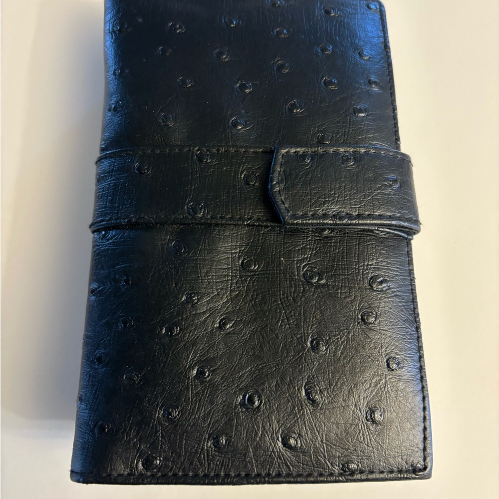 Vintage Elegant Black Ostrich Embossed Women's Wallet/Clutch - Picture 6 of 8